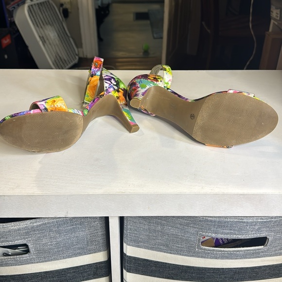 ANA Multicolored Dress Sandals - 8 1/2 - Picture 6 of 7
